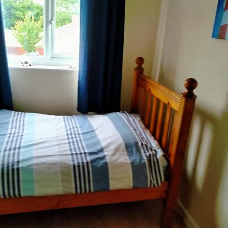 Immaculate 3-bed House In Bs9 * Bristol